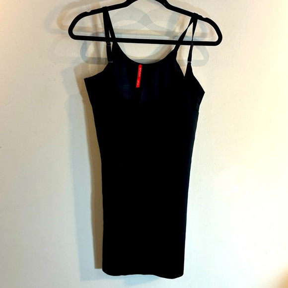SPANX Sz XL Slip Under Bust Adjustable Straps Stretchy Shapewear - Picture 2 of 9